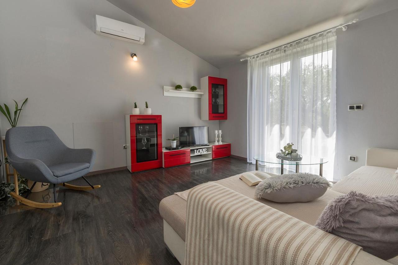 Casa Romantica Воднян Екстериор снимка